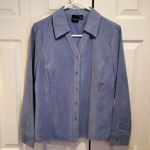 NWOT - Sonoma, buton down dress shirt, size M